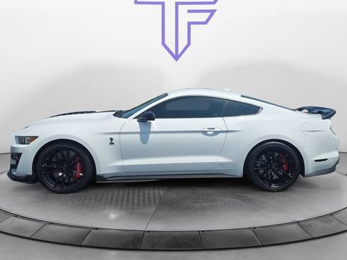 Certified 2020 Ford Mustang Shelby GT500 w/ Technology Package RWD image 3