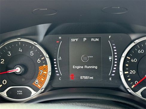 Used 2019 Jeep Renegade Altitude w/ Quick Order Package 2XM image 33