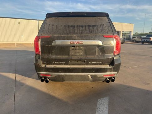 Used 2021 GMC Yukon Denali w/ Denali Ultimate Package AWD/4WD image 4