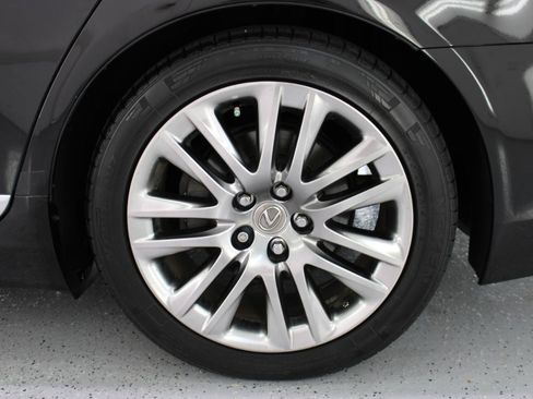 Used 2017 Lexus LS 460 w/ Comfort Package RWD image 83