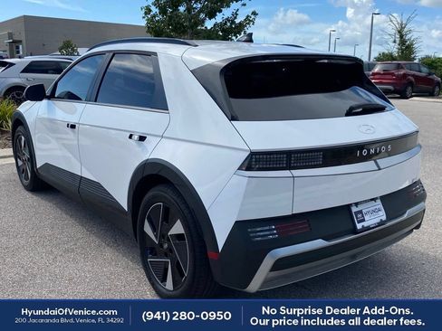 Certified 2025 Hyundai Ioniq 5 SEL RWD image 10