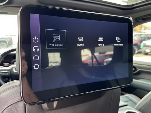 New 2026 GMC Yukon XL AT4 w/ AT4 Premium Plus Package image 13