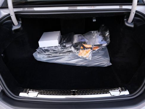 New 2025 Rolls-Royce Ghost image 29