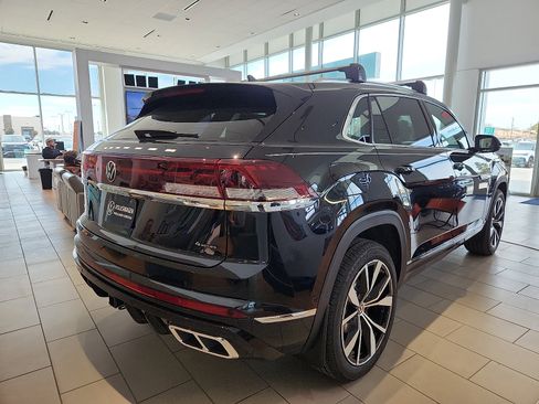 New 2026 Volkswagen Atlas Cross Sport SEL Premium R-Line image 7