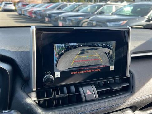 Certified 2025 Toyota RAV4 SE AWD/4WD image 25