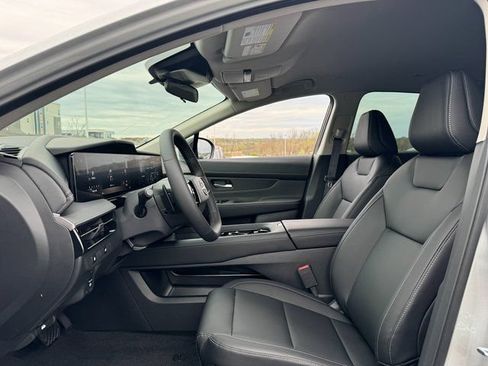 Certified 2025 Nissan Murano SV AWD/4WD image 14