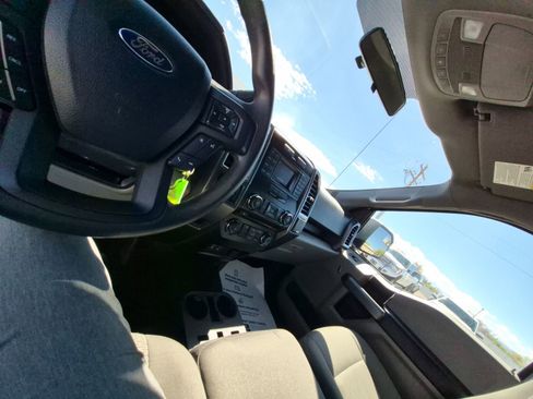 Used 2015 Ford F150 XLT image 26