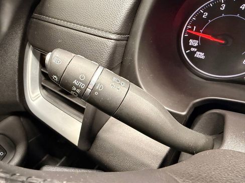 Used 2022 GMC Terrain SLT w/ Infotainment Package II image 31