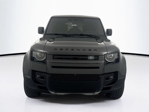 Certified 2024 Land Rover Defender 110 V8 AWD/4WD image 2