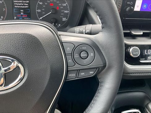 Used 2024 Toyota Corolla SE FWD image 23