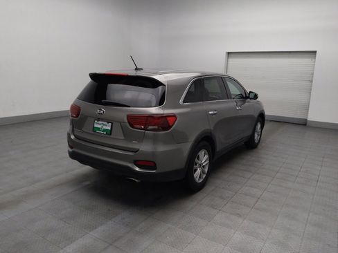 Used 2019 Kia Sorento LX image 9