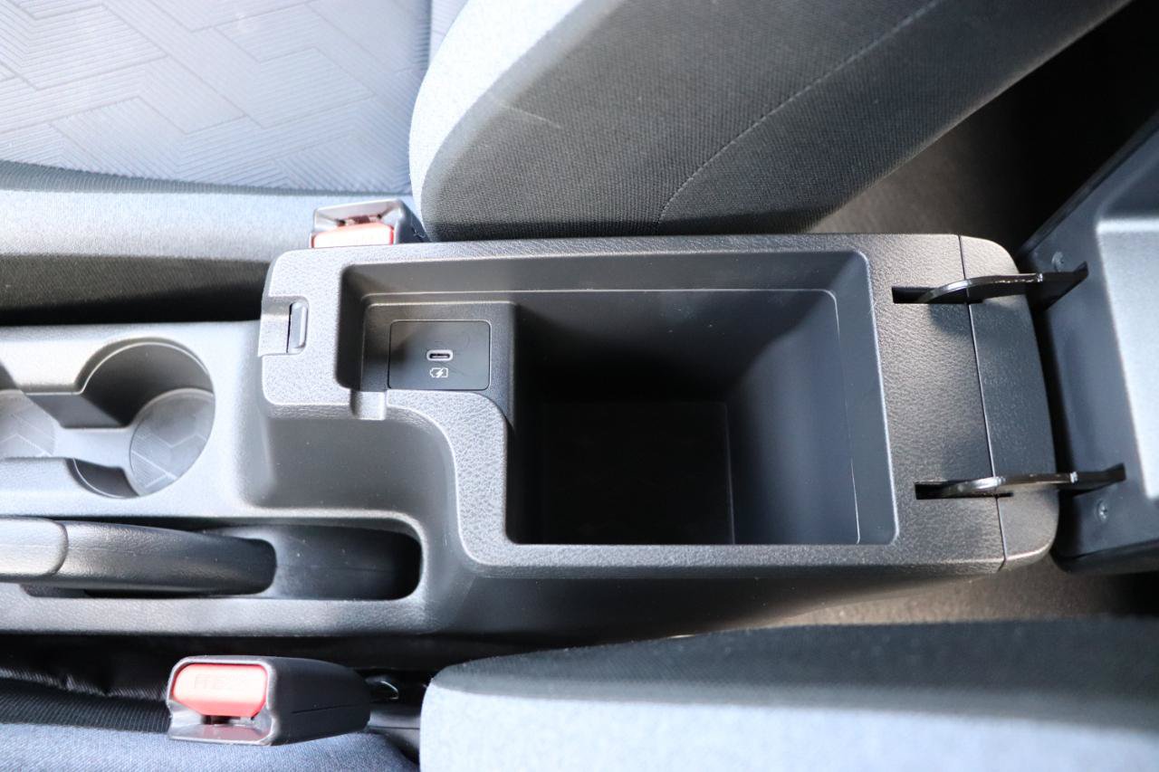 Used 2025 Nissan Versa SV w/ Trunk Package FWD image 35