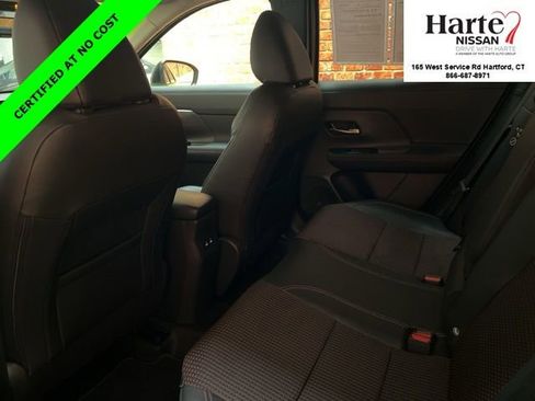 Certified 2025 Nissan Kicks SR image 12