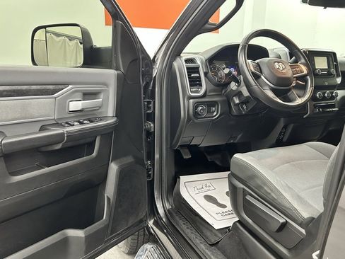 Used 2021 RAM 2500 Big Horn image 19