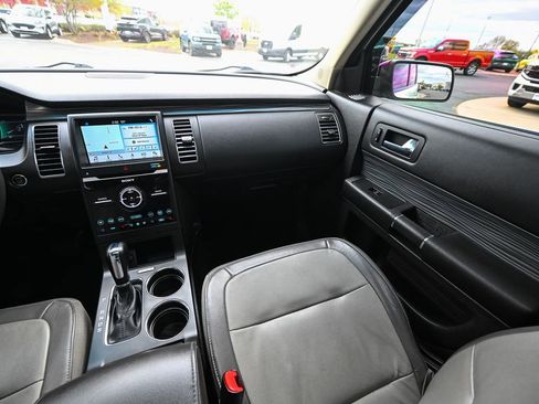 Used 2018 Ford Flex Limited w/ Equipment Group 303A AWD/4WD image 35