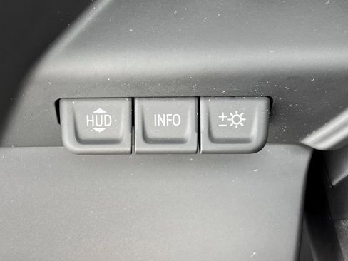 Used 2024 GMC Sierra 1500 AT4 image 16