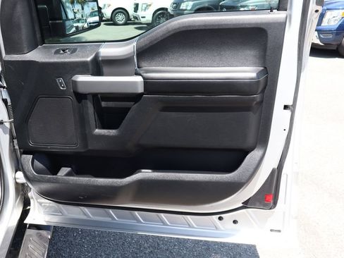 Used 2017 Ford F150 XLT w/ Equipment Group 301A Mid RWD image 43