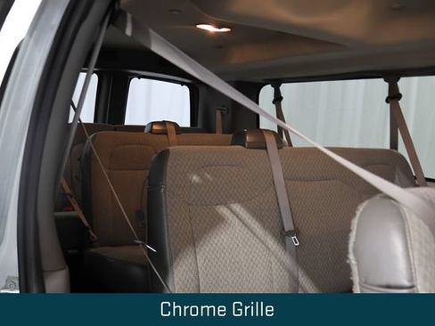 Used 2025 GMC Savana 3500 LT w/ LT Preferred Equipment Group RWD image 13