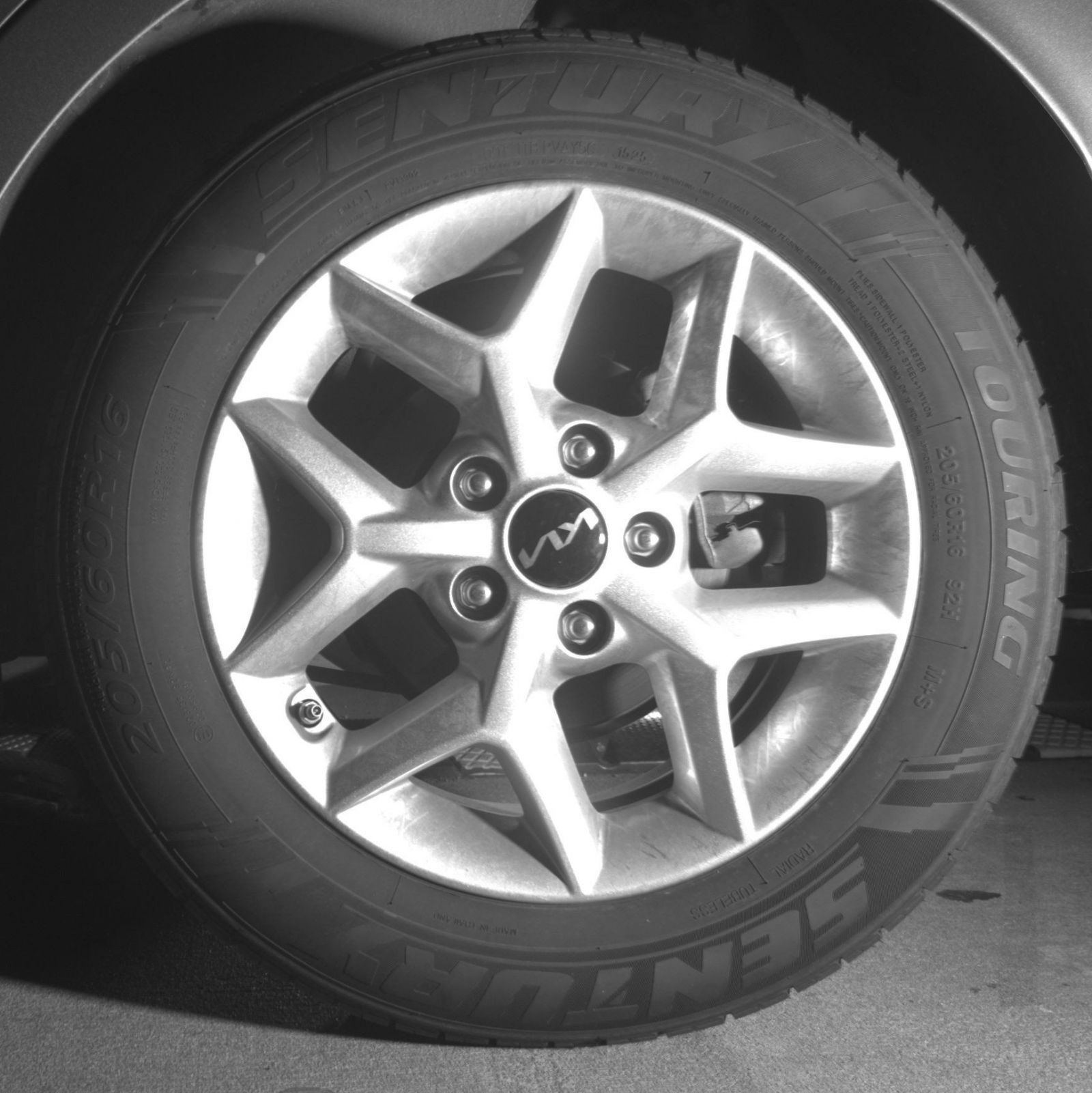 Used 2025 Kia Soul LX w/ LX Technology Package FWD image 16
