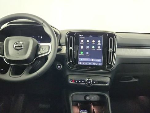 Used 2026 Volvo XC40 B5 Plus w/ Climate Package AWD/4WD image 26