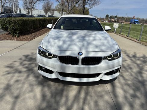 Used 2018 BMW 440i Convertible image 3