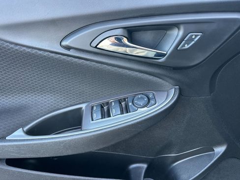 Used 2023 Chevrolet Malibu LT image 10