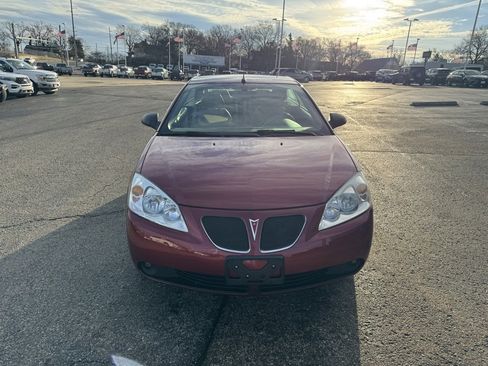 Used 2008 Pontiac G6 GT w/ Premium Package image 2