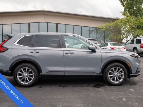 Used 2023 Honda CR-V EX-L image 9