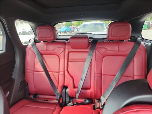 New 2026 Lincoln Corsair Reserve image 15