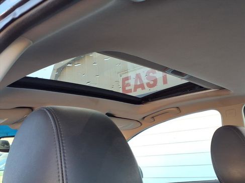 Used 2012 Nissan Altima 3.5 SR w/ Sport Pkg image 12