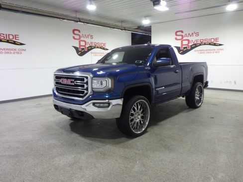 Used 2017 GMC Sierra 1500 SLE w/ SLE Preferred Package AWD/4WD image 1