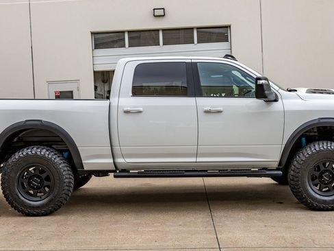 Used 2023 RAM 2500 Power Wagon w/ Level 2 Equipment Group AWD/4WD image 11