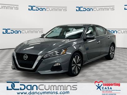 Used 2022 Nissan Altima 2.5 SV