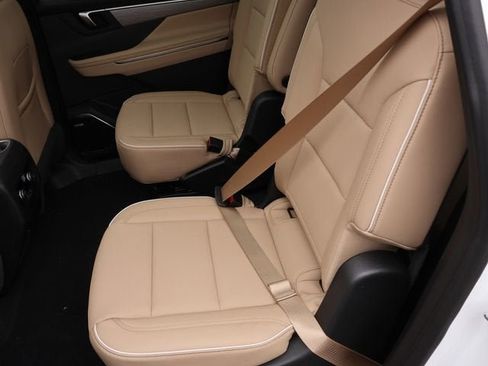 New 2026 Buick Enclave Preferred w/ Power Package AWD/4WD image 15