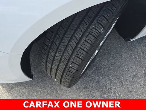 Used 2024 Chevrolet Malibu LT image 22