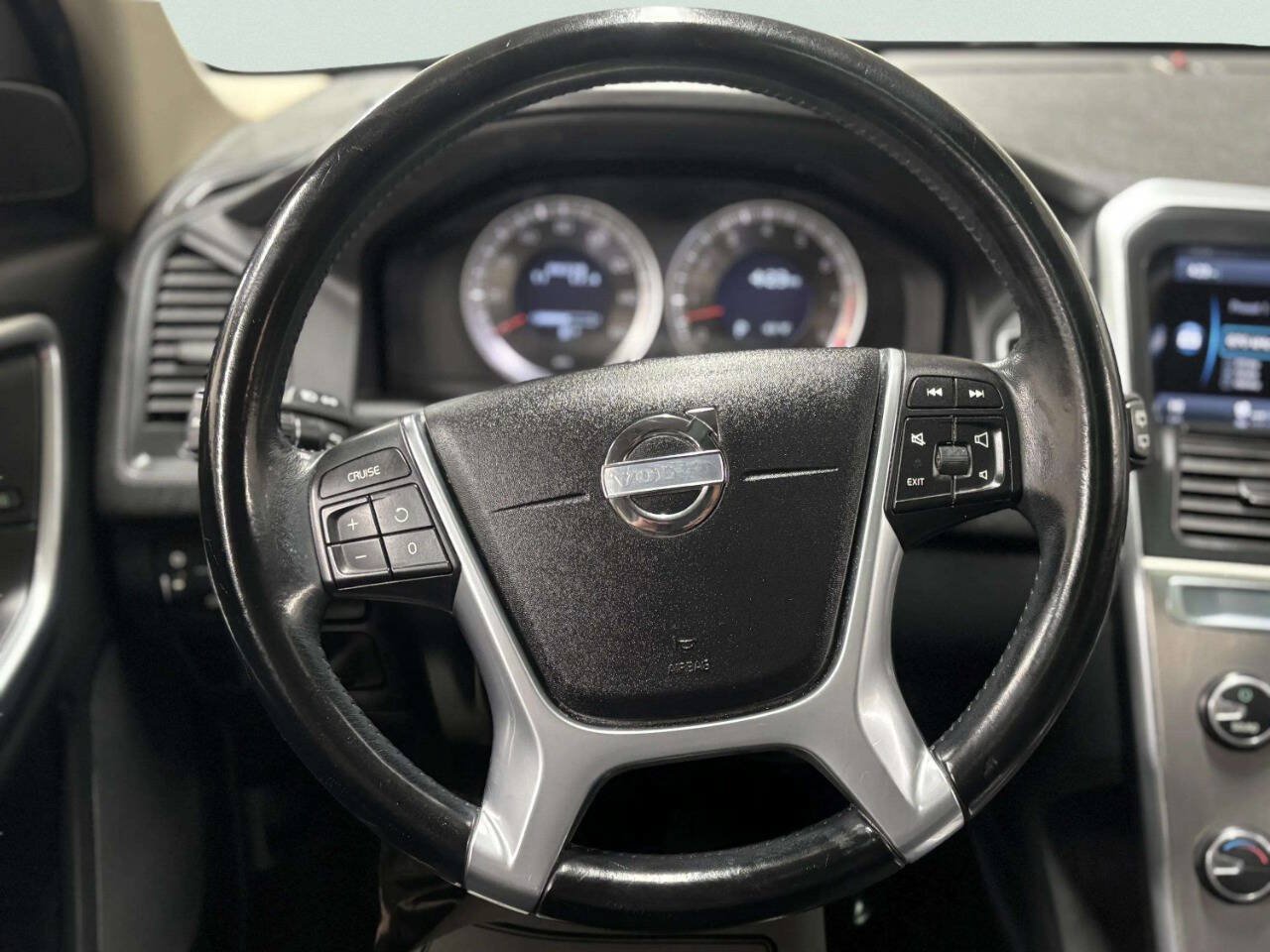 Used 2013 Volvo XC60 3.2 AWD/4WD image 30