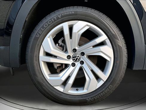 Used 2023 Volkswagen Atlas SE w/ Panoramic Sunroof Package AWD/4WD image 35