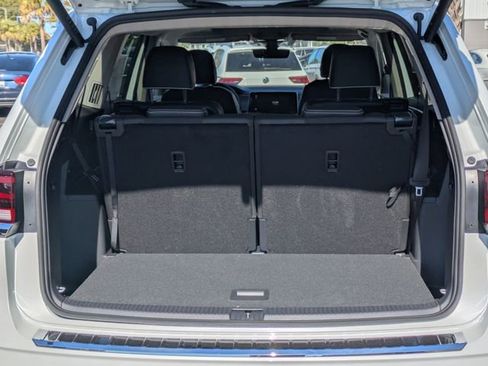New 2026 Volkswagen Atlas SEL Premium R-Line AWD/4WD image 13
