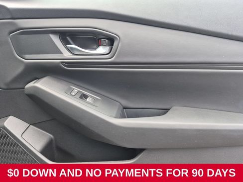 Used 2025 Honda Accord SE image 33