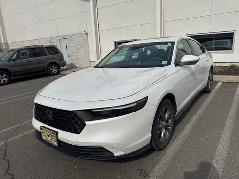 Used 2024 Honda Accord EX image 5