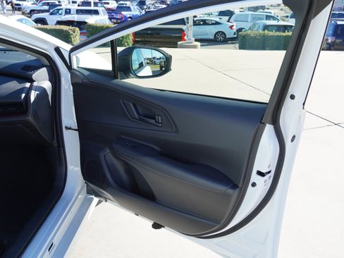 New 2026 Toyota Prius Plug-In Hybrid image 22