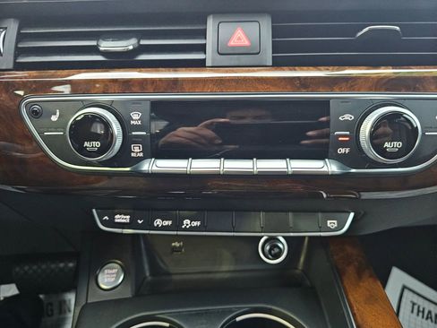 Used 2019 Audi A4 2.0T Premium w/ Convenience Package image 25