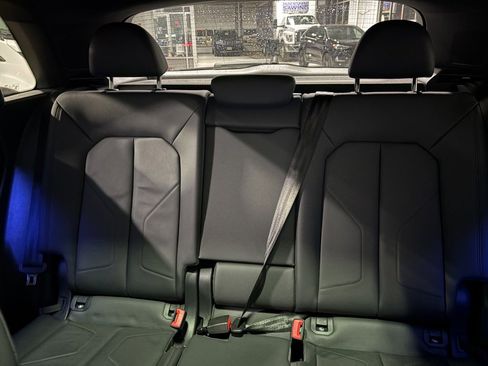 Used 2024 Audi Q3 2.0T Premium Plus w/ Premium Plus Package image 28