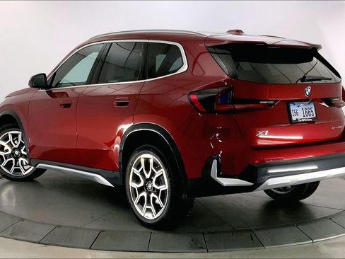 New 2026 BMW X1 xDrive28i w/ Convenience Package image 2