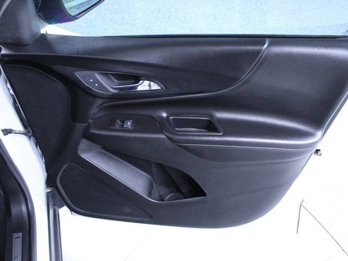 Used 2019 Chevrolet Equinox Premier image 35