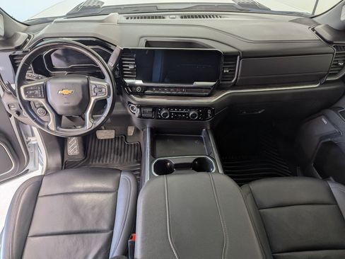 Used 2024 Chevrolet Silverado 3500 LTZ w/ LTZ Texas Edition image 15