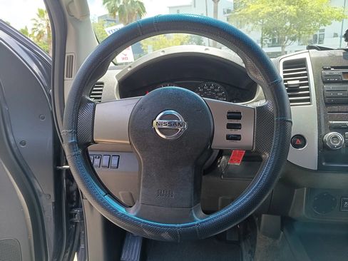 Used 2012 Nissan Frontier SV RWD image 15