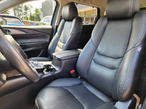 Used 2020 MAZDA CX-9 Touring w/ Touring Premium Package AWD/4WD image 7