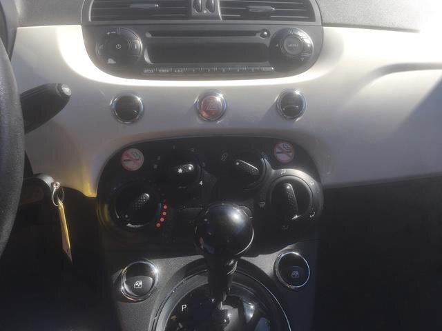 Used 2015 FIAT 500 Pop FWD image 10
