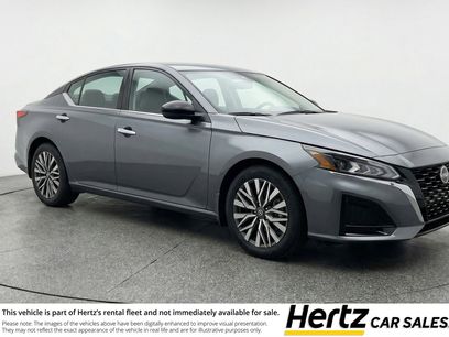 Used 2025 Nissan Altima 2.5 SV